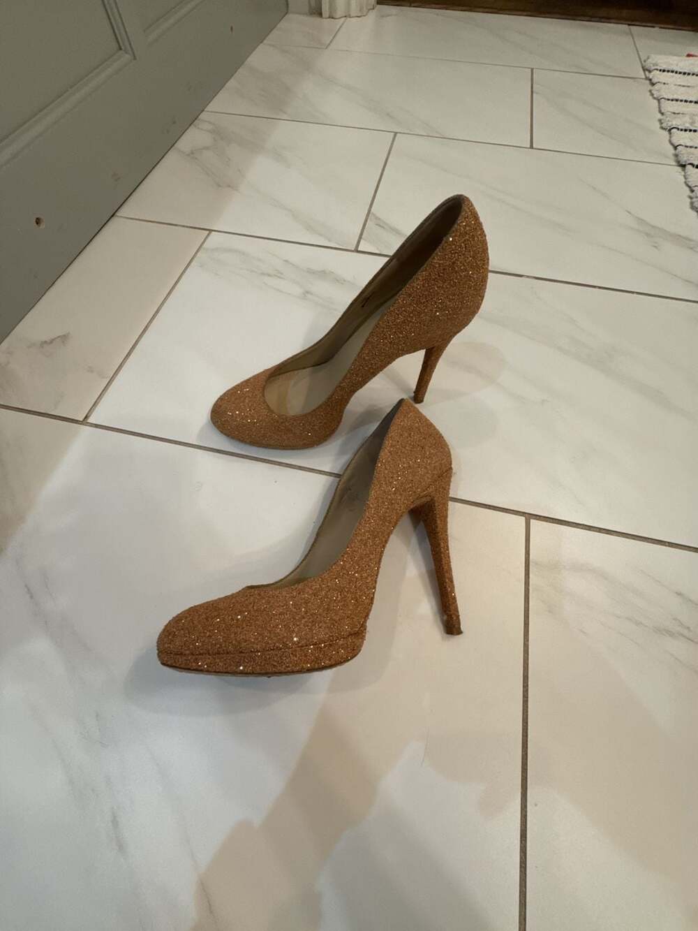 Brian Atwood Frederique Gold Glitter Platform Stiletto Pumps size 7